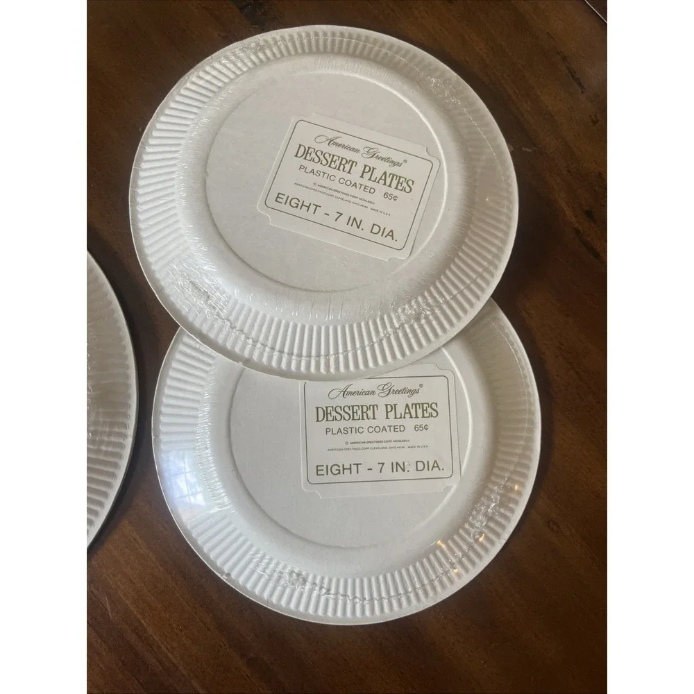 Amer Greetings Christmas Santa 1970s (3)Paper Plates 9 Inch/7 Inch New In Film